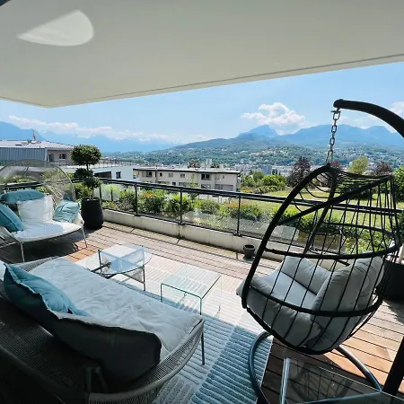 Belladonna - Pool & Mountains Chambéry